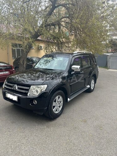 Mitsubishi Pajero 2008, 352,000 km - 3.0 л - Bakı