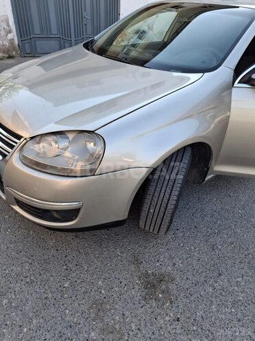 Volkswagen Jetta 2006, 268,000 km - 2.0 l - Bakı