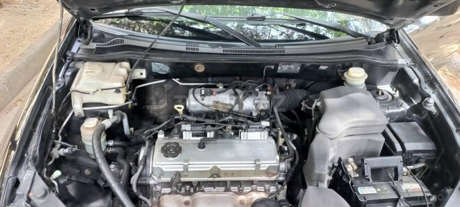 Mitsubishi Airtrek 2002, 266,000 km - 2.0 л - Bakı