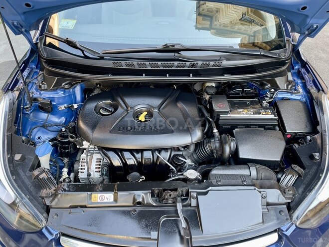 Hyundai Elantra 2015, 133,000 km - 1.8 л - Bakı