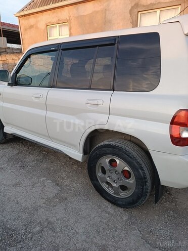 Mitsubishi Pajero io 2003, 327,000 km - 2.0 л - Bakı