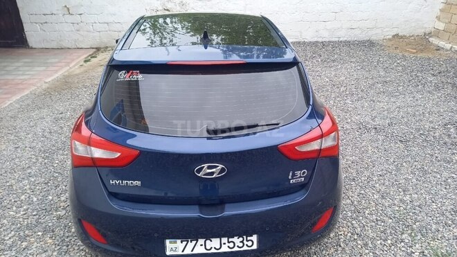Hyundai i30 2011, 270,881 km - 1.6 l - Salyan