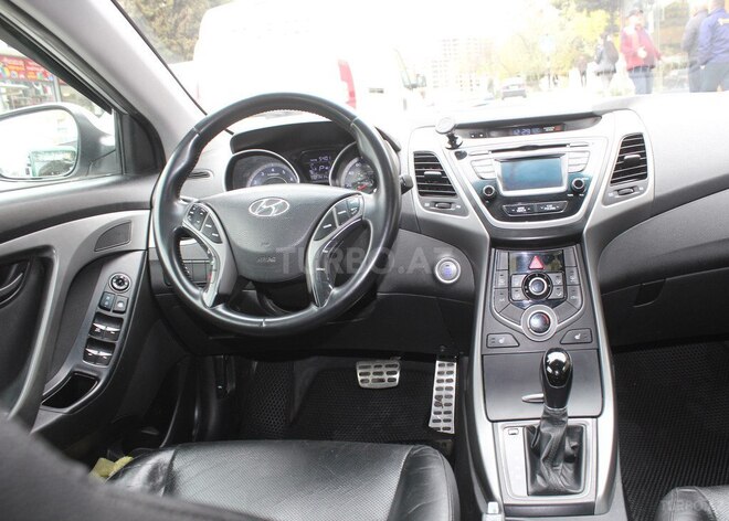 Hyundai Elantra 2014, 193,121 km - 1.8 l - Bakı