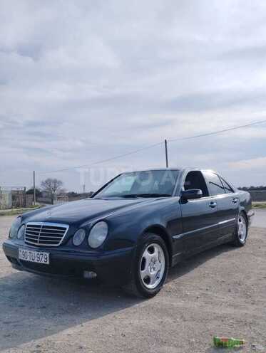 Mercedes E 240 2000, 329,532 km - 2.4 l - Bakı