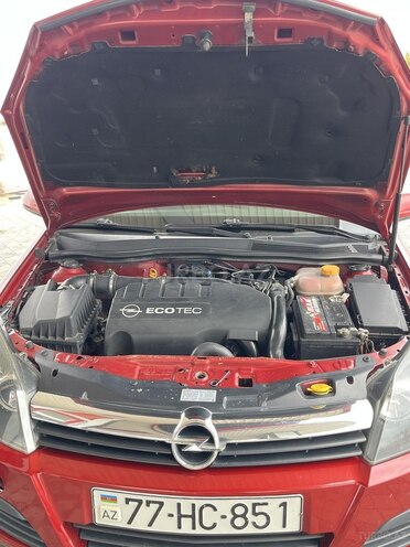Opel Astra 2006, 273,000 km - 1.3 l - Biləsuvar