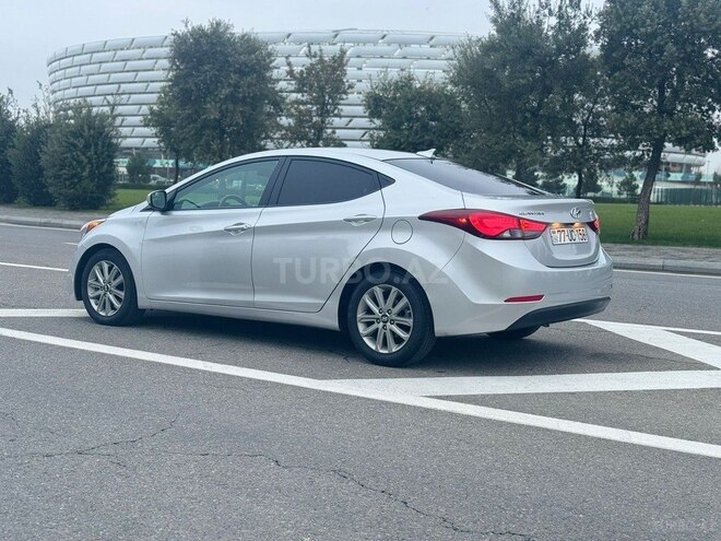 Hyundai Elantra 2015, 119,000 km - 1.8 l - Bakı