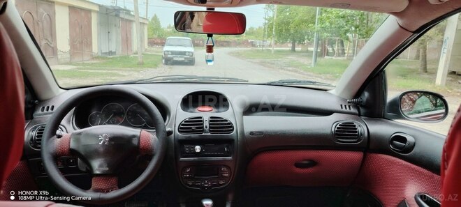 Peugeot 206 2005, 220,000 km - 1.6 l - Mingəçevir