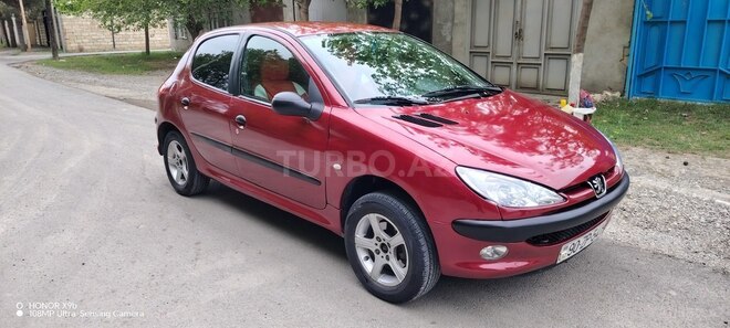 Peugeot 206 2005, 220,000 km - 1.6 l - Mingəçevir