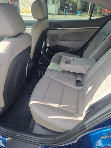 Hyundai Elantra 2017, 53,752 km - 2.0 л - Bakı