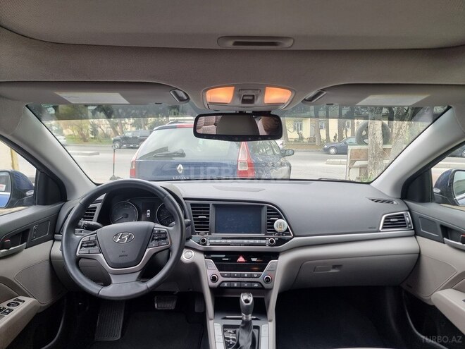 Hyundai Elantra 2017, 53,752 km - 2.0 л - Bakı