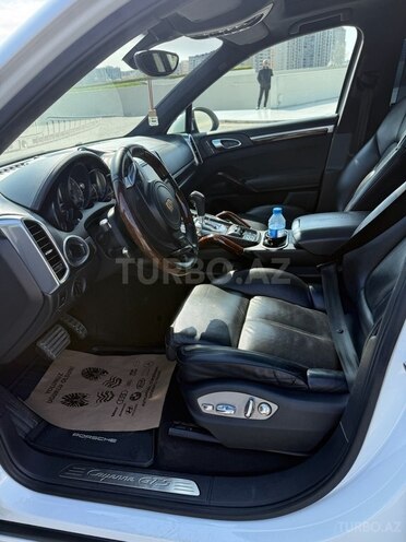 Porsche Cayenne GTS 2012, 106,800 km - 4.8 l - Bakı