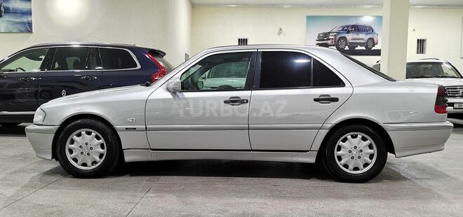 Mercedes C 180 1998, 221,000 km - 1.8 l - Sumqayıt