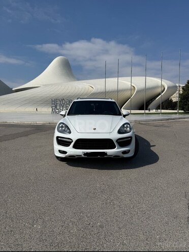 Porsche Cayenne GTS 2012, 106,800 km - 4.8 l - Bakı