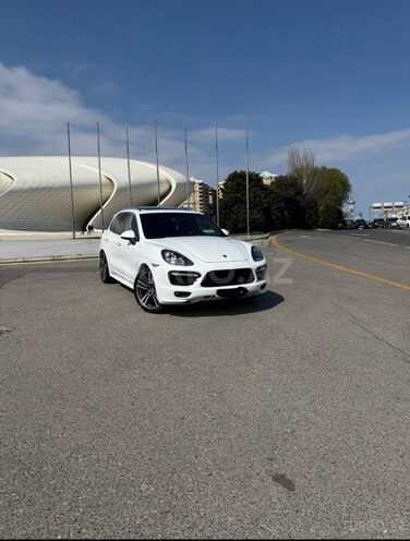 Porsche Cayenne GTS 2012, 106,800 km - 4.8 l - Bakı