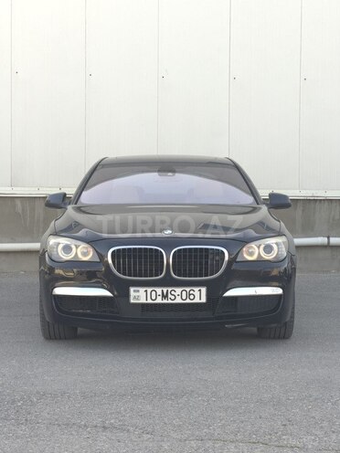 BMW 750 2011, 220,000 km - 4.4 l - Bakı