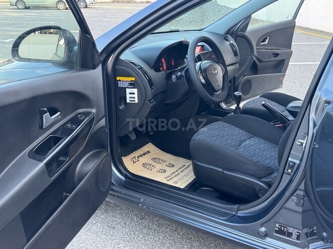 Kia Ceed 2007, 323,000 km - 1.6 l - Sumqayıt