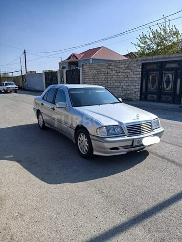 Mercedes C 180 1999, 265,000 km - 1.8 l - Bakı