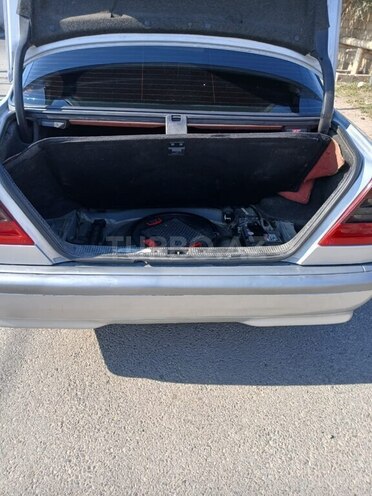 Mercedes C 180 1999, 265,000 km - 1.8 l - Bakı