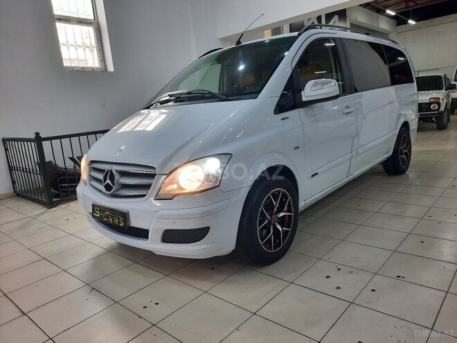 Mercedes V 300 2013, 180,000 km - 3.0 l - Bakı
