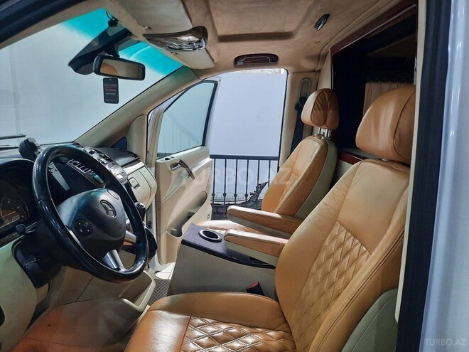 Mercedes V 300 2013, 180,000 km - 3.0 l - Bakı