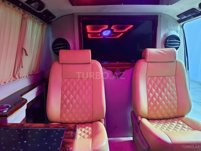 Mercedes V 300 2013, 180,000 km - 3.0 l - Bakı