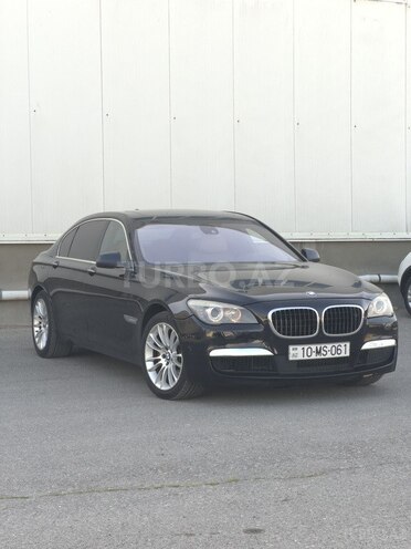 BMW 750 2011, 220,000 km - 4.4 l - Bakı