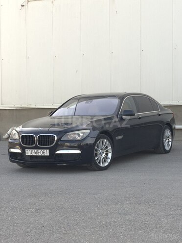 BMW 750 2011, 220,000 km - 4.4 l - Bakı