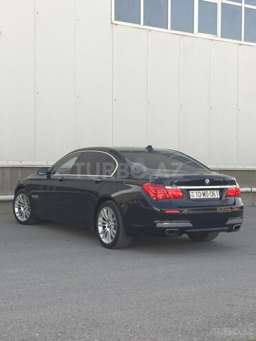 BMW 750 2011, 220,000 km - 4.4 l - Bakı