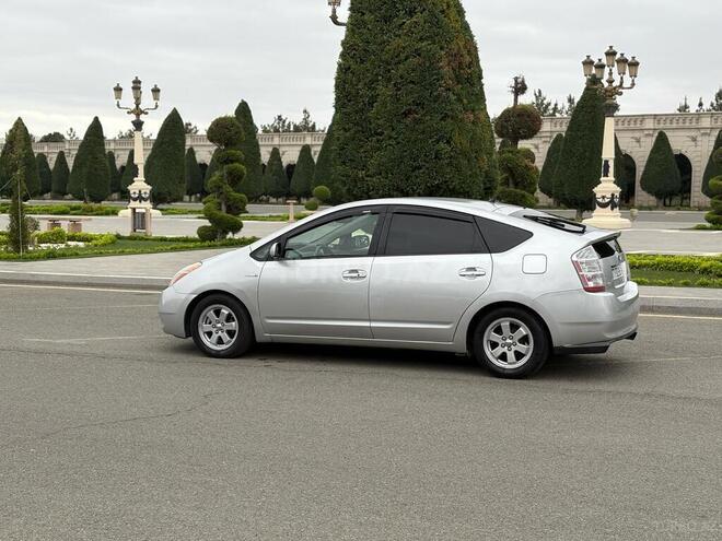 Toyota Prius 2006, 240,000 km - 1.5 l - Gəncə