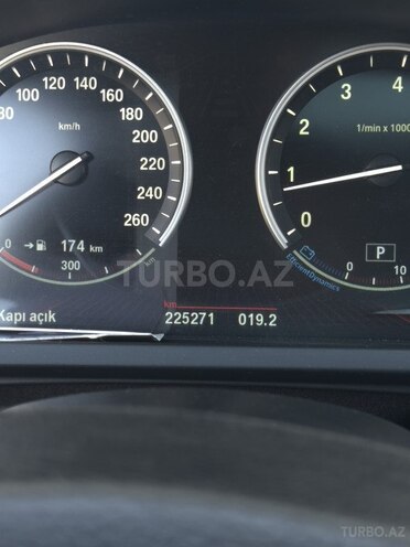 BMW 750 2011, 220,000 km - 4.4 l - Bakı