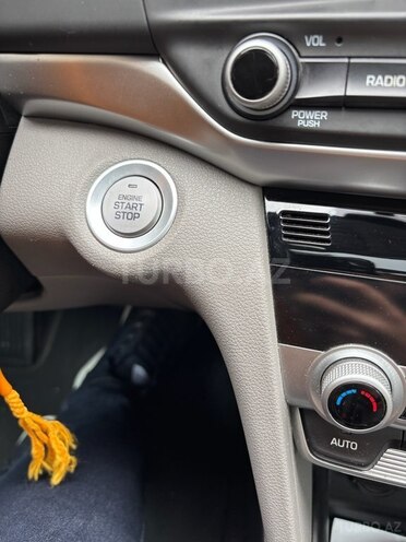 Hyundai Elantra 2019, 146,450 km - 2.0 л - Bakı