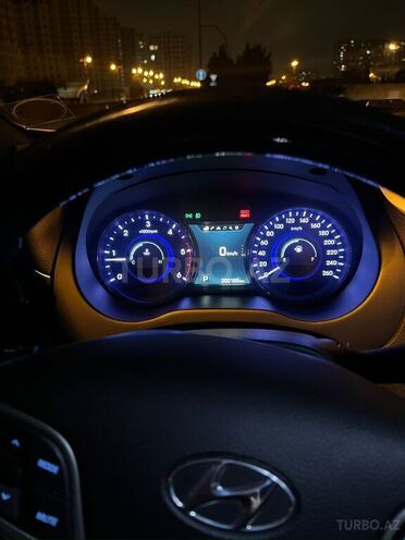 Hyundai Grandeur 2014, 200,000 km - 2.2 l - Bakı