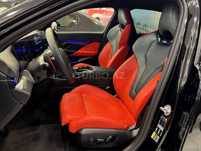 BMW M5-27