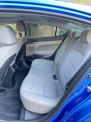 Hyundai Elantra 2018, 94,000 km - 2.0 l - Bakı