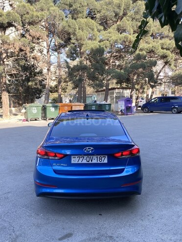 Hyundai Elantra 2018, 94,000 km - 2.0 l - Bakı