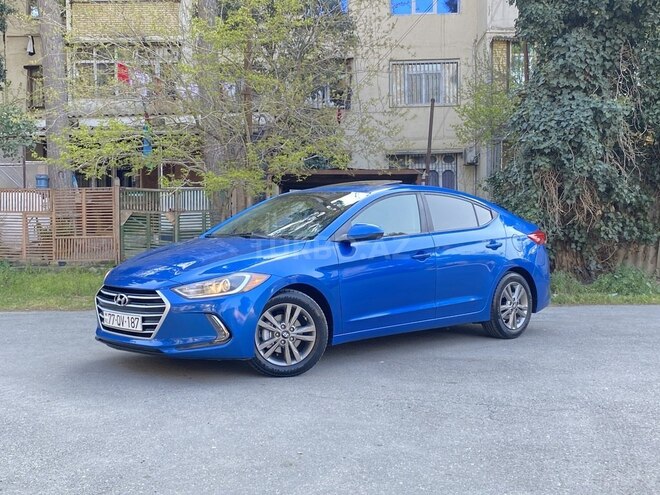 Hyundai Elantra 2018, 94,000 km - 2.0 l - Bakı