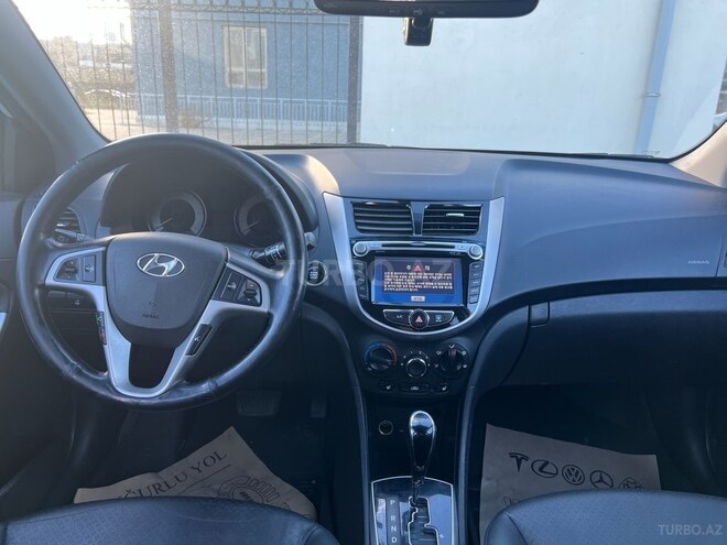 Hyundai Accent 2013, 231,076 km - 1.6 l - Bakı