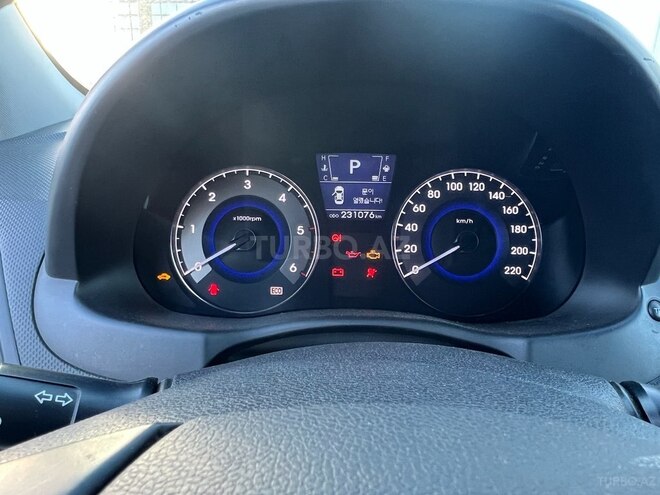 Hyundai Accent 2013, 231,076 km - 1.6 l - Bakı
