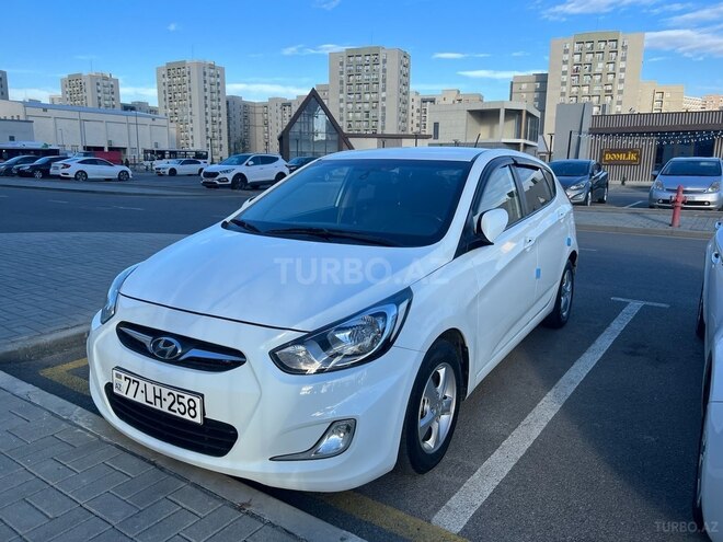 Hyundai Accent 2013, 231,076 km - 1.6 l - Bakı