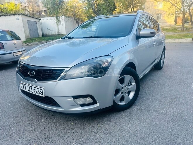 Kia Ceed 2011, 286,000 km - 1.6 l - Bakı