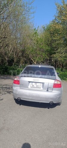 Audi A4 2003, 250,000 km - 1.8 л - Bakı