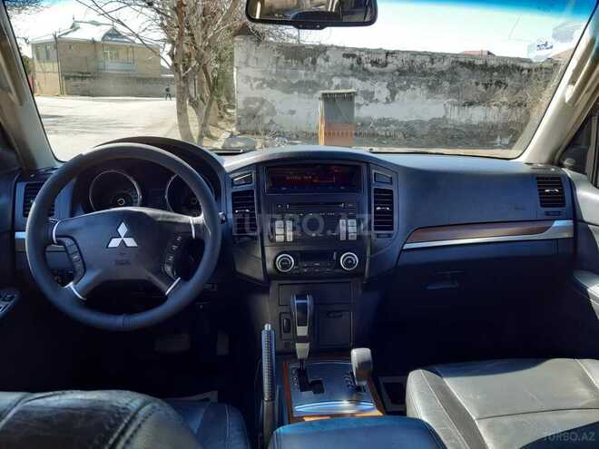 Mitsubishi Pajero 2007, 122,000 km - 3.0 l - Bakı