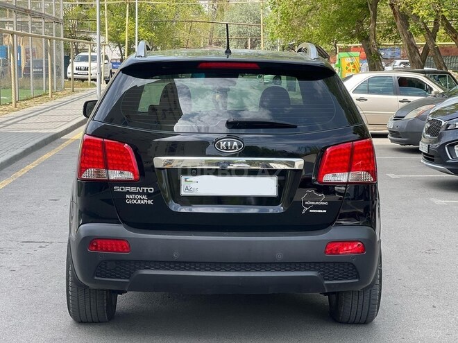 Kia Sorento 2011, 284,000 km - 2.0 l - Bakı