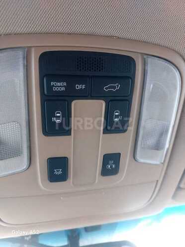 Kia Carnival 2016, 142,200 km - 2.2 l - Bakı