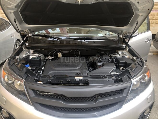 Kia Sorento 2011, 237,000 km - 2.0 l - Bakı