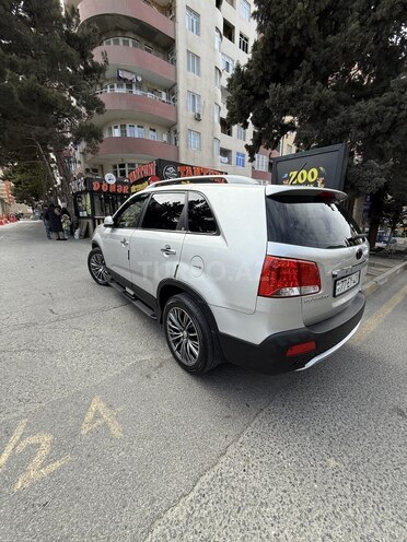Kia Sorento 2011, 237,000 km - 2.0 l - Bakı