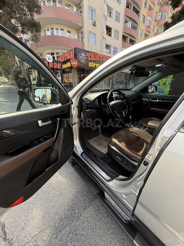 Kia Sorento 2011, 237,000 km - 2.0 l - Bakı
