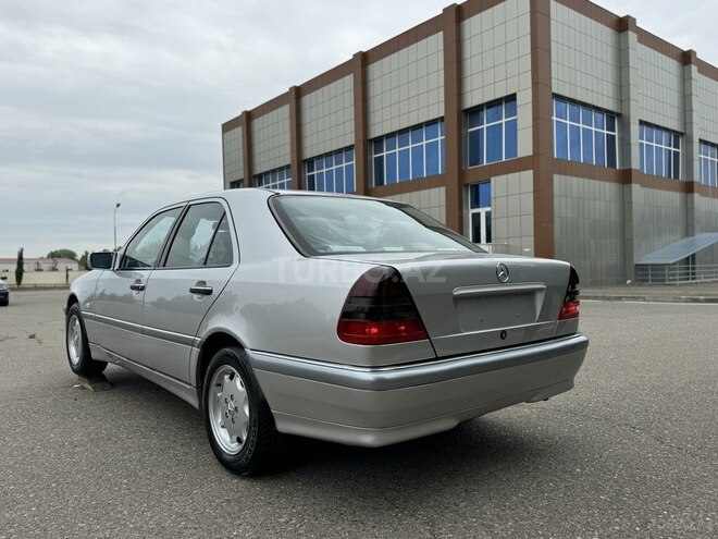 Mercedes C 200 1999, 310,000 km - 2.0 л - Saatlı
