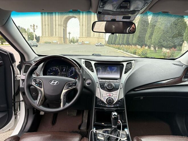 Hyundai Azera 2011, 220,000 km - 2.4 l - Gəncə