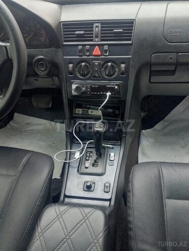 Mercedes C 220 d 1999, 640,000 km - 2.2 л - Goranboy